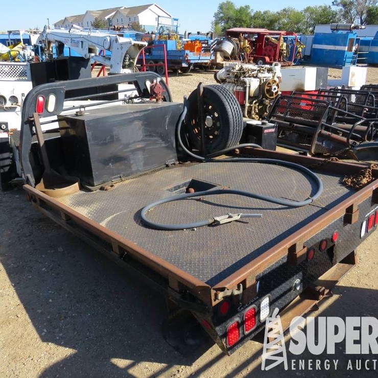 (5-37) CM TRUCK BEDS 7'W x 8'6"L Steel Pickup Flat