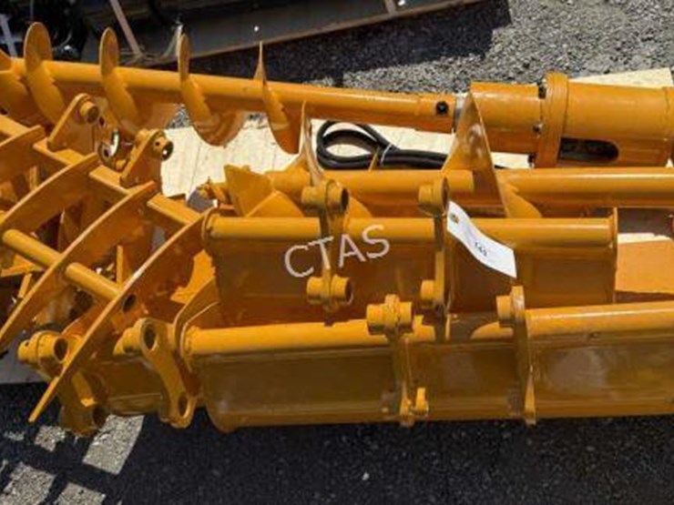 #145-•-cat301-excavator-attachment-set---qty:8-image-3