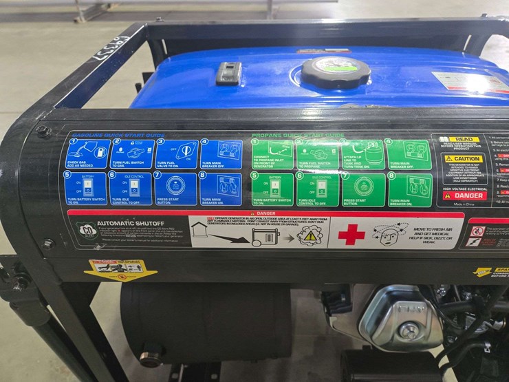 new/unused-duro-max-dual-fuel-xp12000hx-portable-generator-image-12