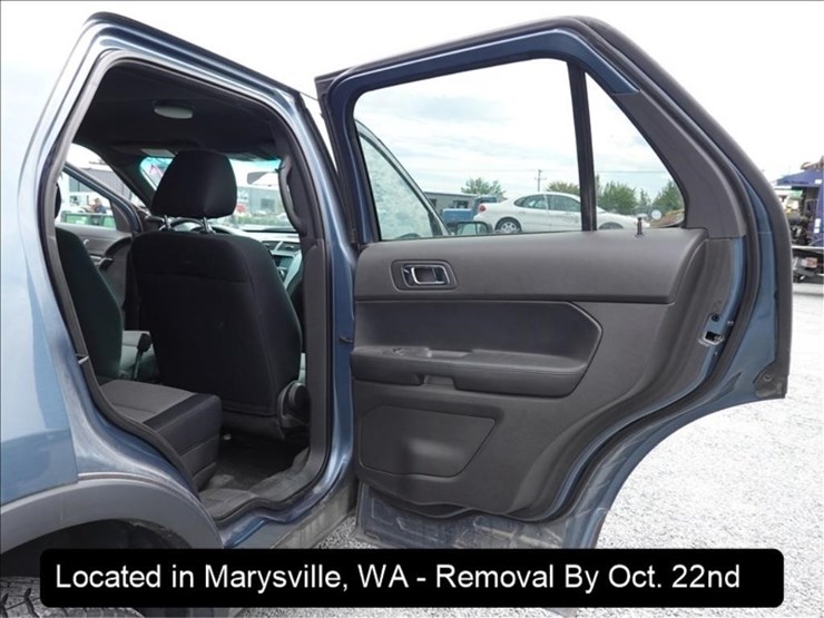 2013-ford-explorer-image-23
