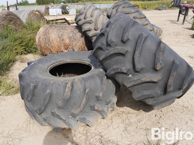28l-26-tires-image-2