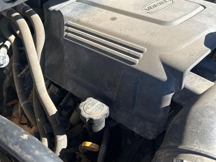 2014-chevrolet-silverado-2500hd-image-54