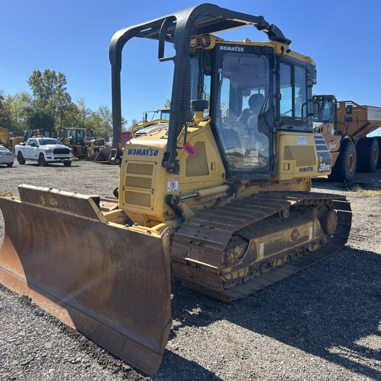 2014 KOMATSU D39PX