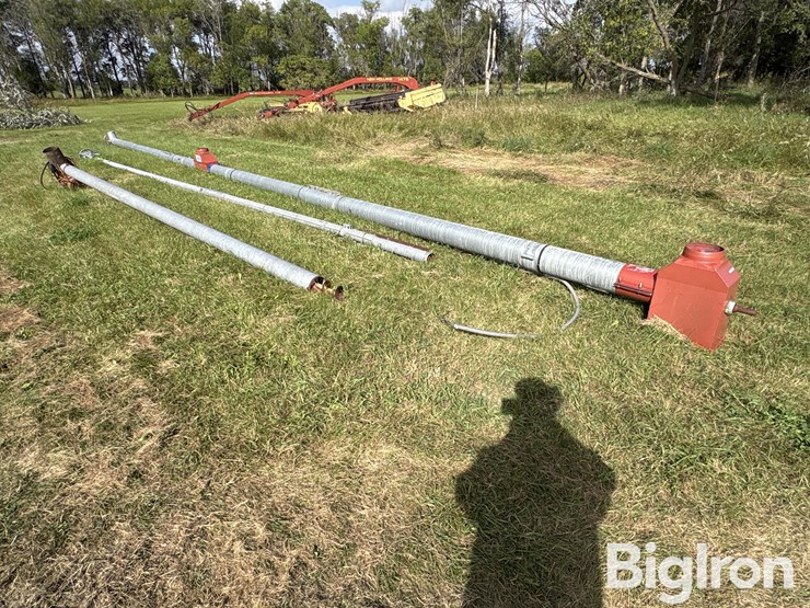 hutchinson-utility-grain-augers-image-3