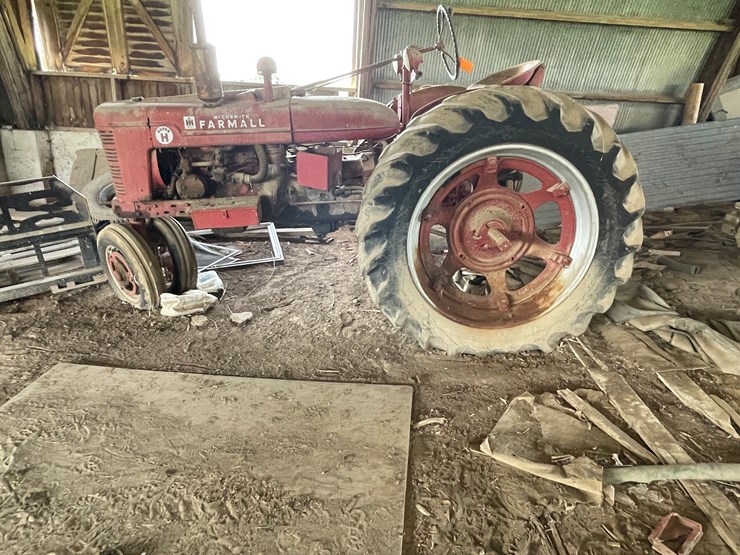 #4484-•-mccormick-super-h-tractor-image-7