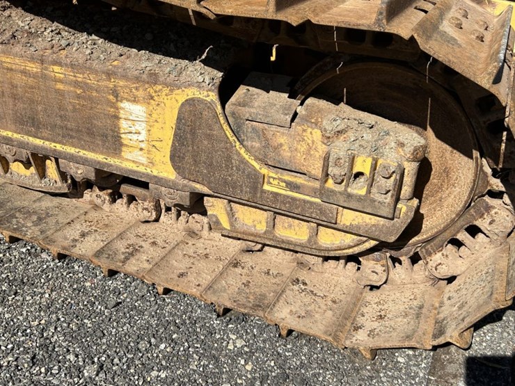 2014-komatsu-d39px-image-57