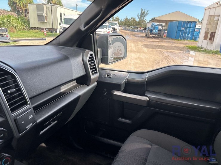 2019-ford-f150-image-17