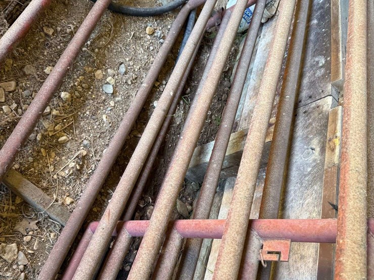 12’-gate-image-3