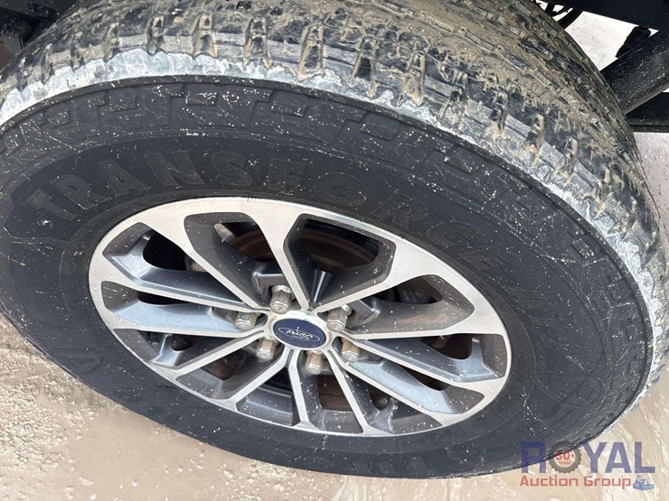 2019-ford-f150-image-26