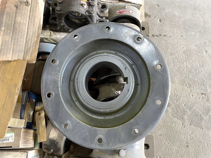 #8621-•-pallet-of-various-bearings-(aps)-image-17