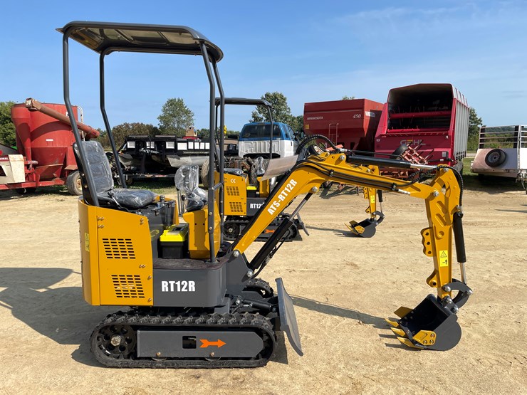 #209-•-new-rt12r-mini-excavator-image-6