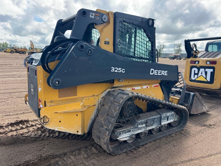 2021-deere-325g-image-4