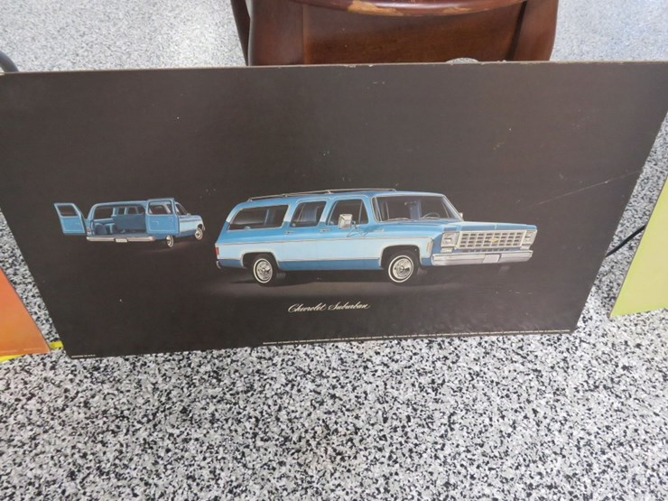 chevrolet-suburban-image-4
