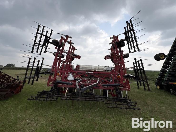 wil-rich-36’-quad-5-field-cultivator-w/harrow-image-6