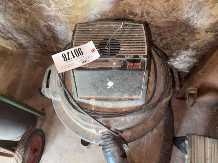 corded-shop-vac-image-2