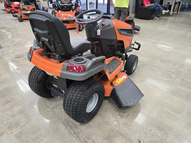 #1783-•-husqvarna-ts-242xd-lawn-mower-image-5
