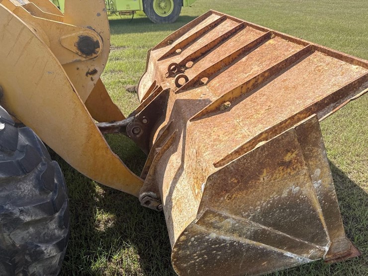 caterpillar-914g-image-11