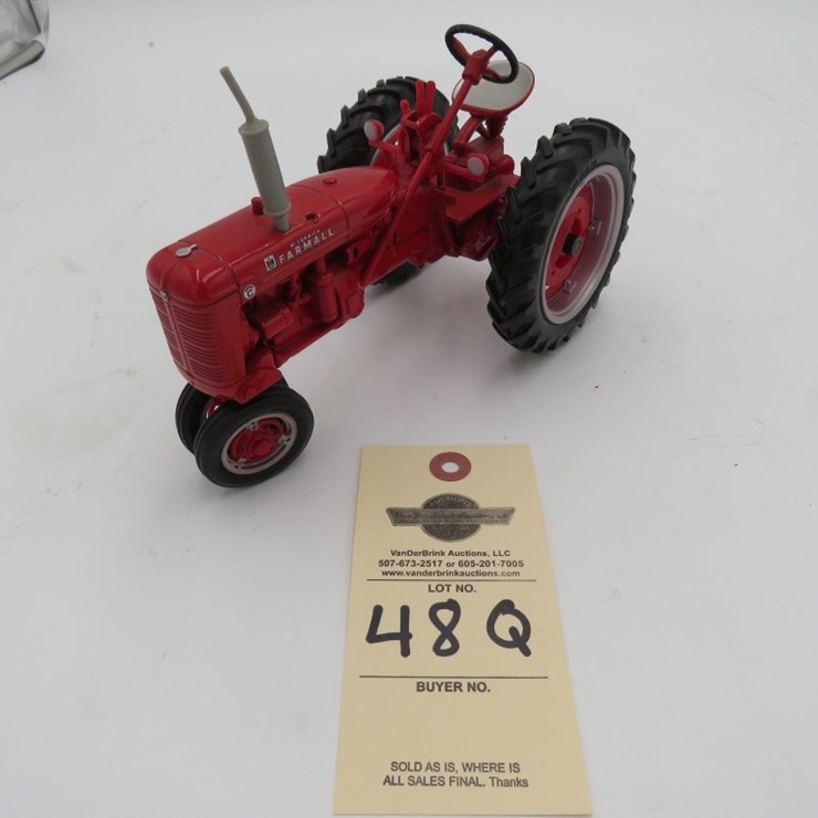 Ertl Farmall C 1/16th Scale Tractor