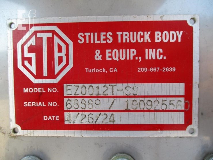 2004-dodge-ram-2500-image-15