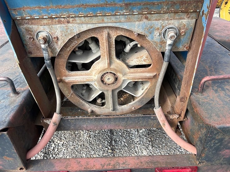 #8619-•-miller-big-40-welder-(aps)-image-22
