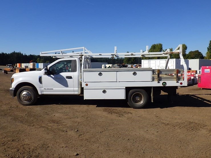 2019-ford-f350-image-8