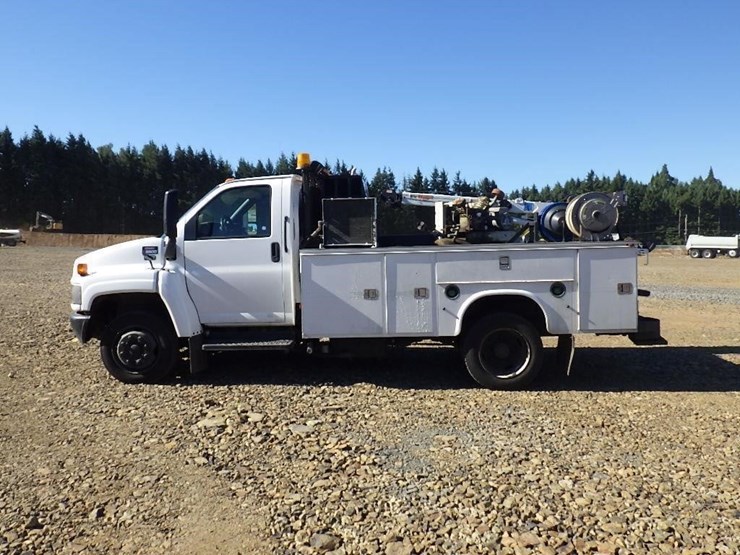 2008-gmc-c5500-11'-s/a-service-truck-image-8