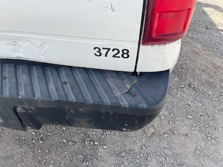 2011-ford-f250-xl-image-20