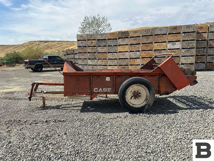 case-manure-spreader-image-3