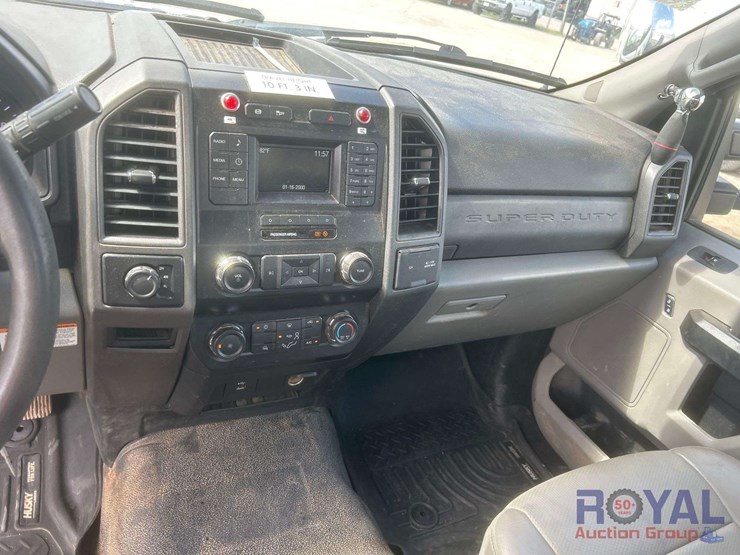 2019-ford-f550-image-13