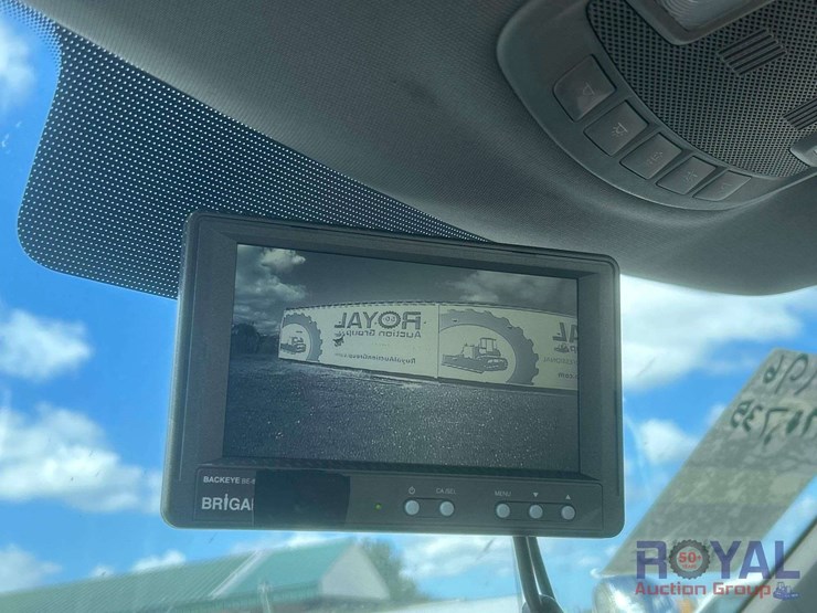 2019-ford-f550-image-16