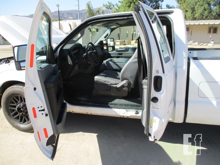 2015-ford-f250-image-12