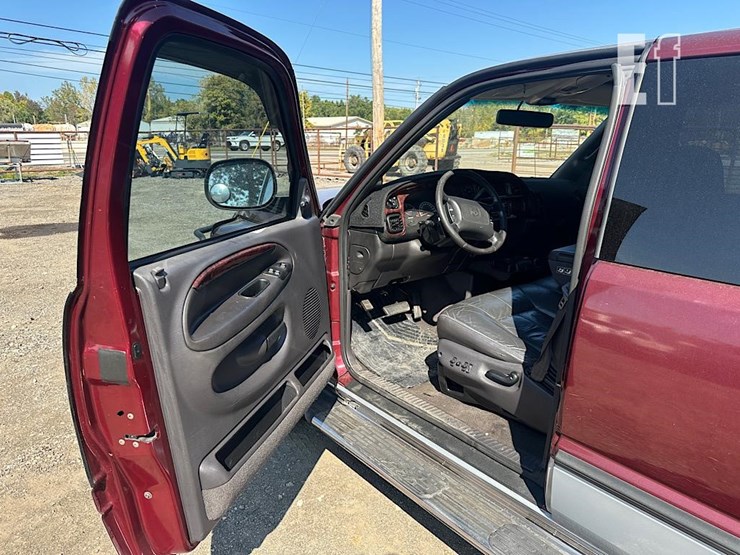 2000-dodge-ram-2500-image-9