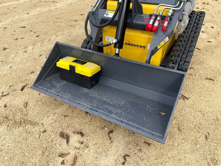 #215-•-new-landhonor-ride-on-skid-steer-loader-image-17