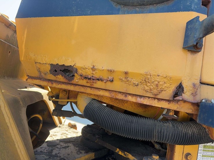 komatsu-180-wheel-loader-image-20