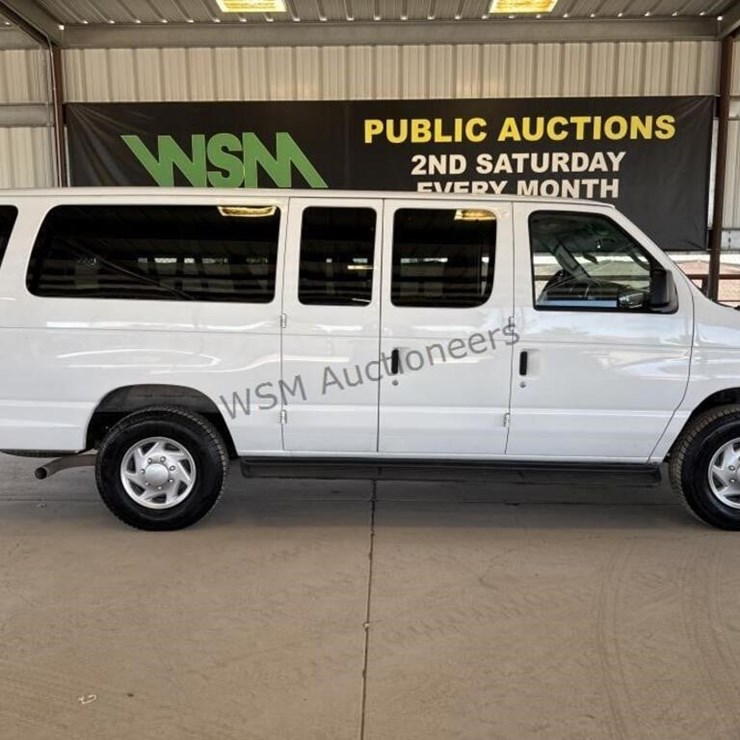 2008 FORD E350