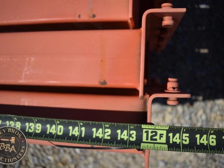 12-foot-steel-pallet-rack-beams-image-7