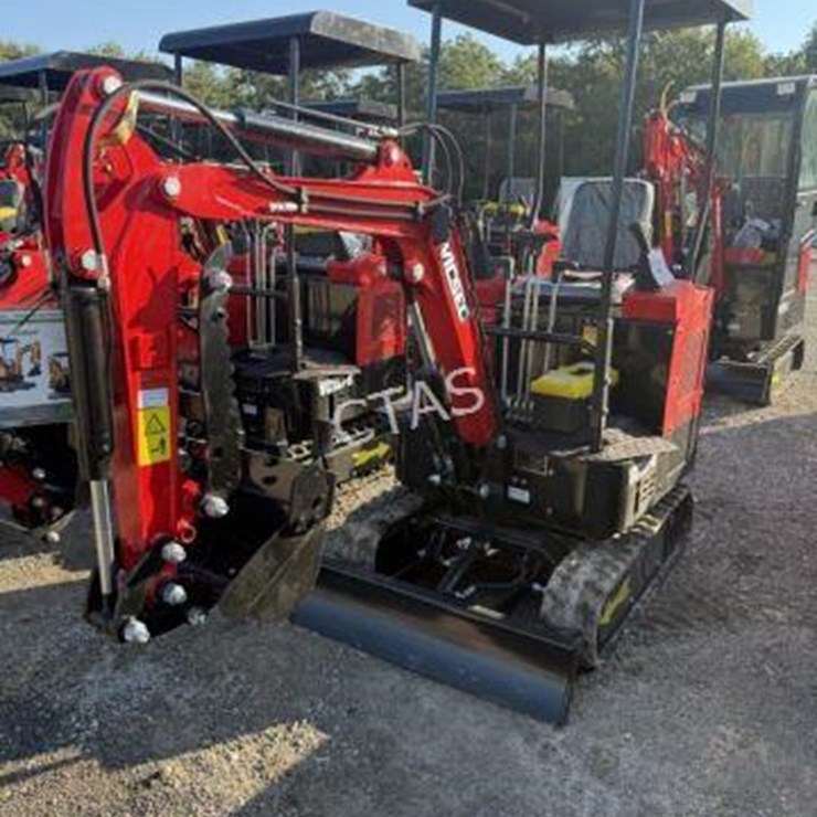 #49 • Mini Excavator - Gas - Model: 15-R