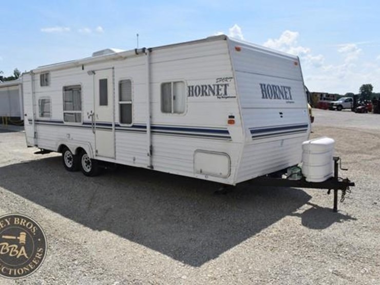 2004-keystone-rv-co-hornet-sport-27bs-38101-image-8