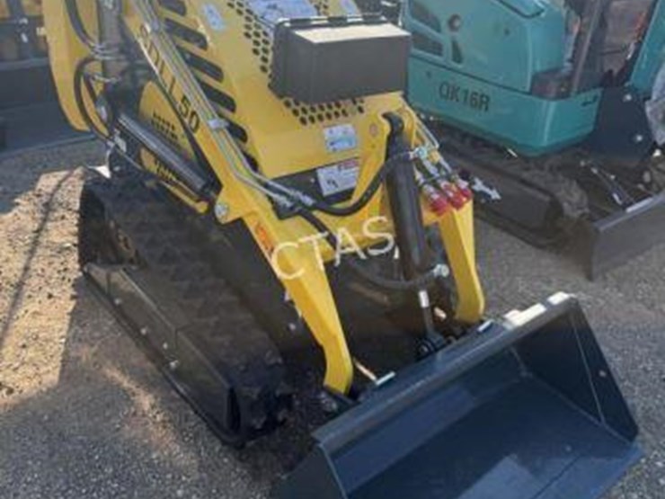 #53-•-mini-skid-steer-loader---gas---model:sdll50-image-2