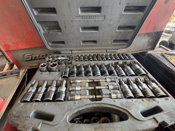 snap-on-rolling-tool-box-&-top-chest-with-side-cab-snap-on-rolling-tool-box-&-top-chest-with-side-cab-image-24