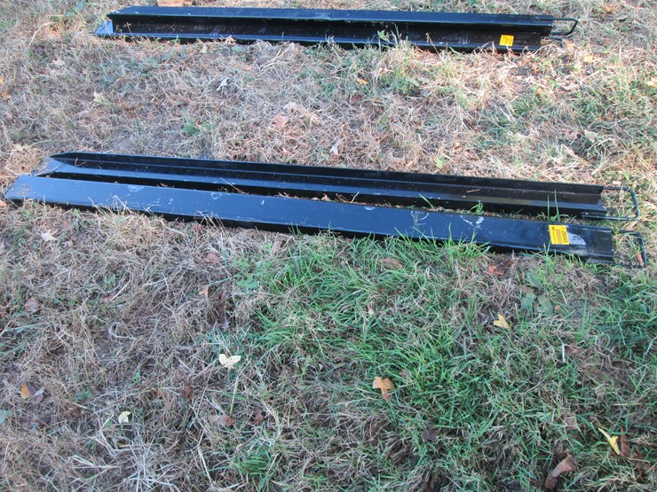 #29265-•-84"-light-duty-fork-extensions-image-1