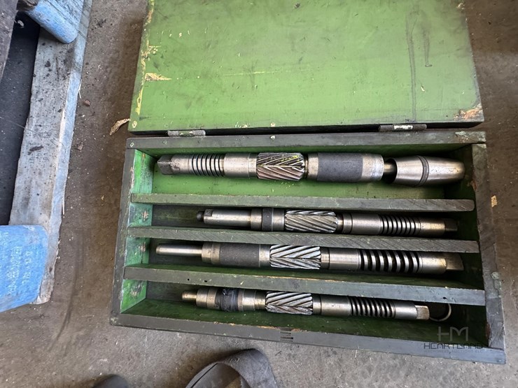 set-of-large-precision-reamers-set-of-large-precision-reamers-image-1