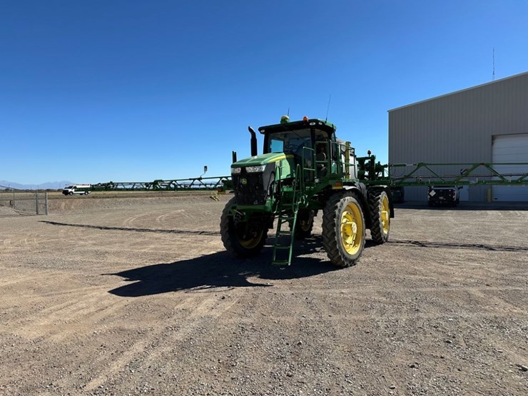 2015-john-deere-r4045-image-1