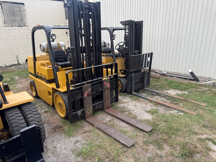 caterpillar-t125d-image-2