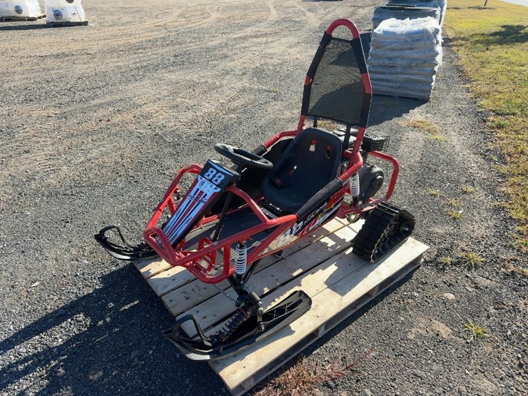 hulang-tracked-snowmobile-image-1