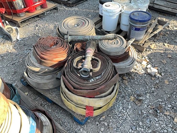 pallet-of-mixed-fire-hose-&-pump-discharge-hose-with-(2)-spray-nozzles-support-equipment-image-1
