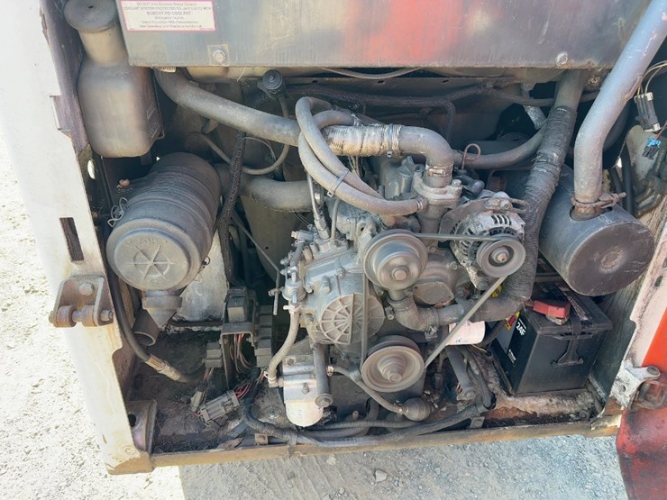 2003-bobcat-553-image-15