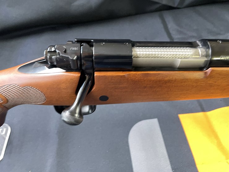 #4063-•-winchester-m70-featherweight,-sn:-pt04484yv35g-image-4