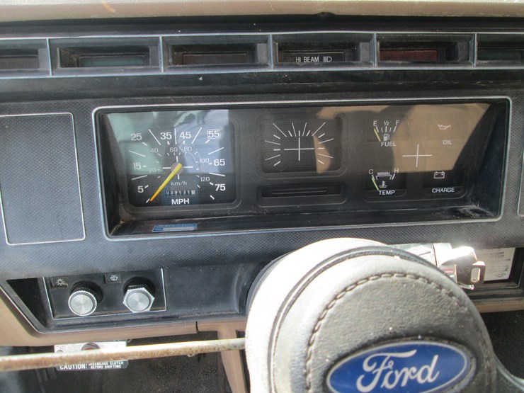 1989-ford-f700-image-34