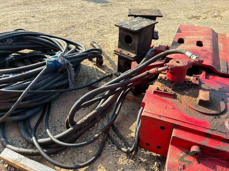 vulcan-1150a-sheet-vibro-with-cat-diesel-motor-image-6